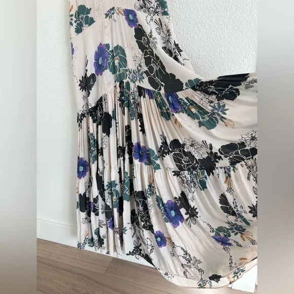 FREE PEOPLE dress / sure thing pastel floral tiered maxi dress / size S - Picture 5 of 8